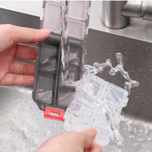 🆕️Pill Container 💊  🏠 - Picture 7 of 9